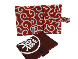 健康手帖 えんじ